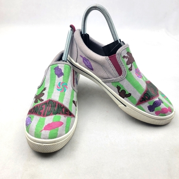 Cat & Jack Other - Cat & Jack Harry Potter Honeydukes slip on canvas kids shoes Size 3